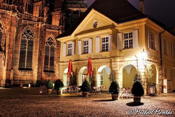 Freiburg bei Nacht
