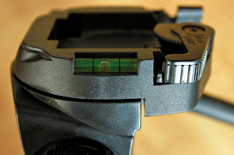 Wasserwaage im Stativ