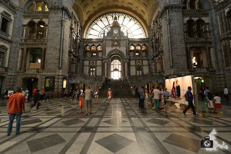 Bahnhof Antwerpen-Centraal, Belgien