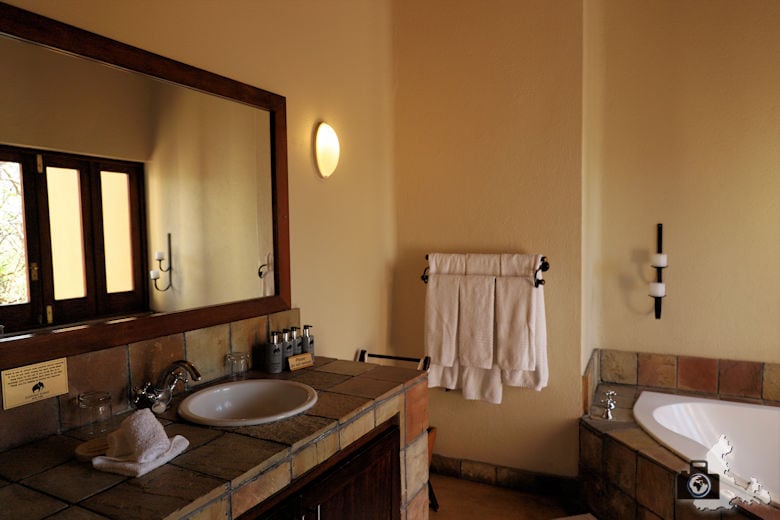 Elephant Plains Lodge im Sabi Sands Game Reserve - Bad