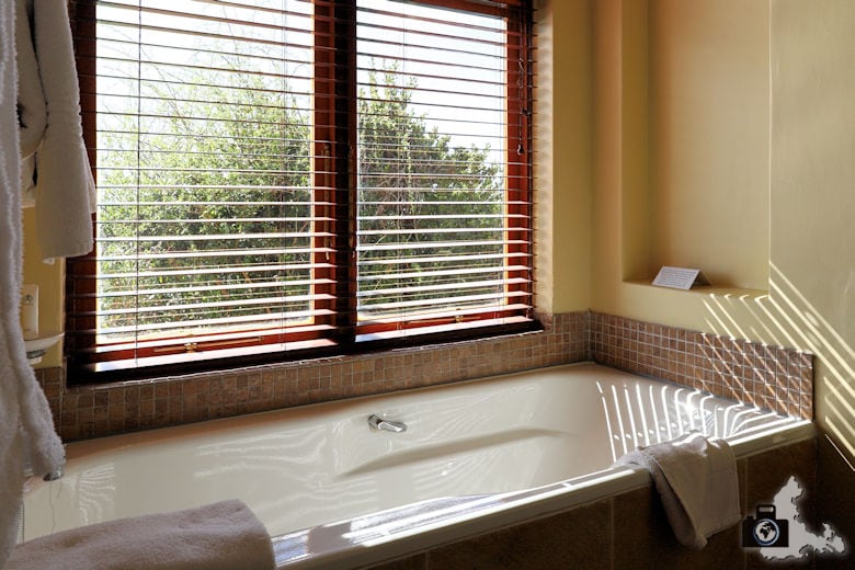 Kuzuko Lodge - Bad im Chalet