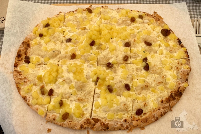 groppertal-gasthaus-breitbrunnen-flammkuchen