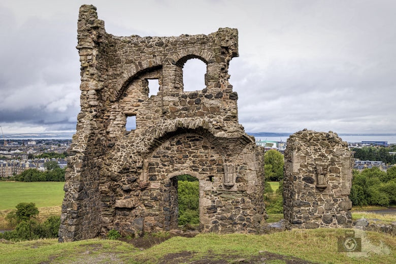 Edinburgh - St. Anthonys Chapel