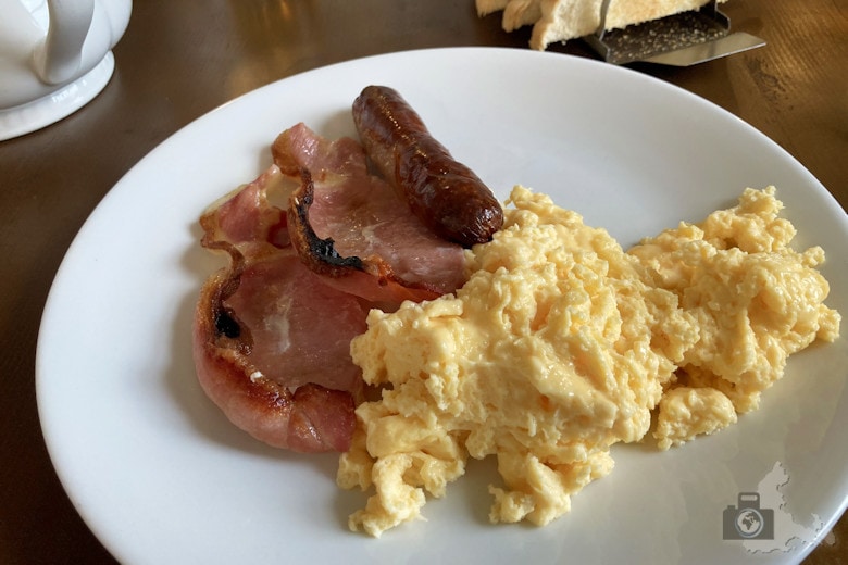 Rührei & Speck zum Frühstück