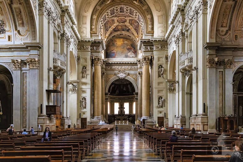 cattedrale-di-san-pietro in Bologna