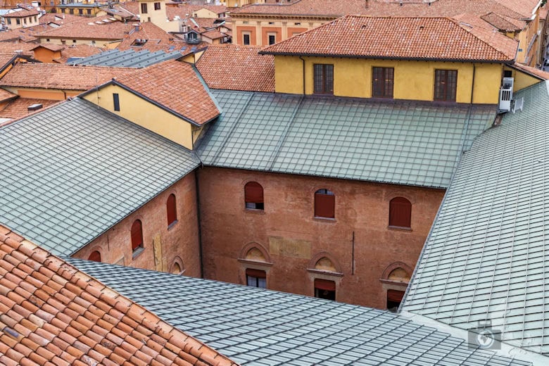 Dächer von Bologna