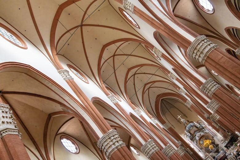 basilika-san-petronio